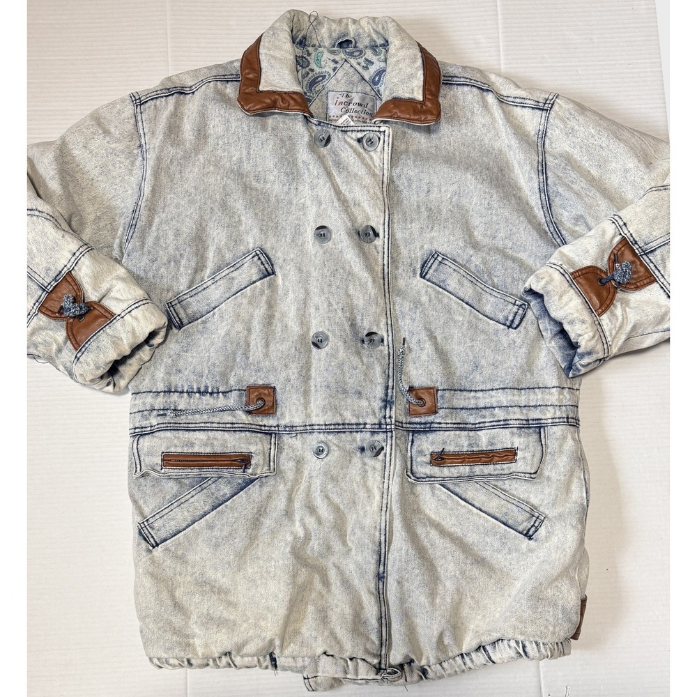 THE INCROWD- Women's Vintage Insulated Acid Wash Denim Jean‎ Jacket - Medium